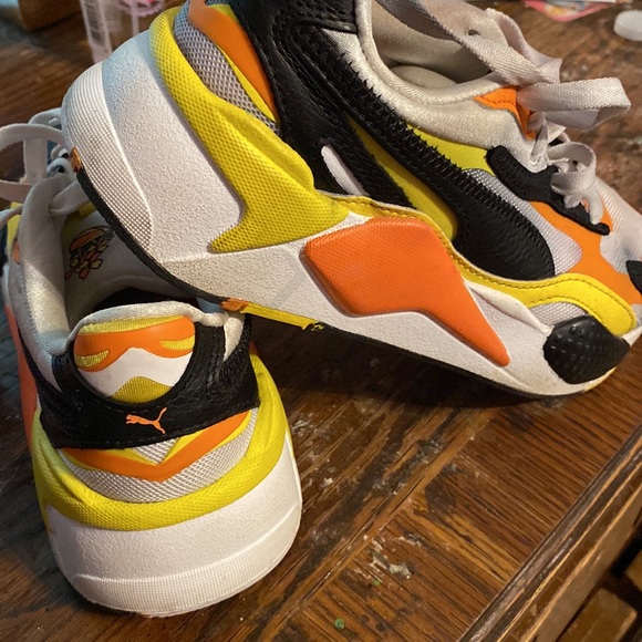 Puma - Picture 2 of 3